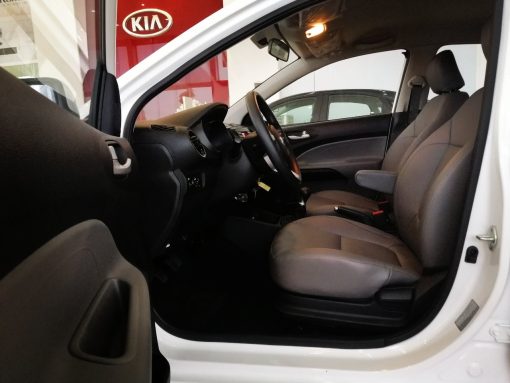 KIA Soluto MT 1.4L